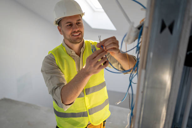 Best Electrical Outlet Repair  in Lansing, MI